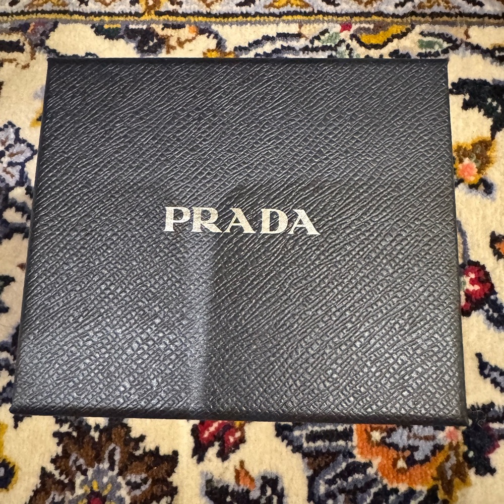 Prada Blue Textured Box - Picture 3 of 4